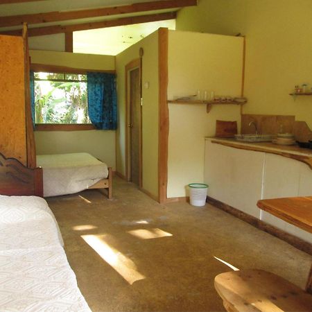 Cabanas Moenga Hanga Roa Phòng bức ảnh