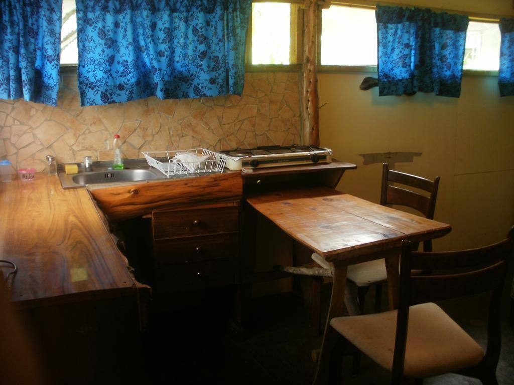 Cabanas Moenga Hanga Roa Phòng bức ảnh